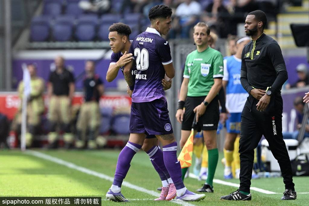 皇冠信用网开户
_里程碑！林良铭助攻张玉宁破门皇冠信用网开户
，为工体各项赛事第800球