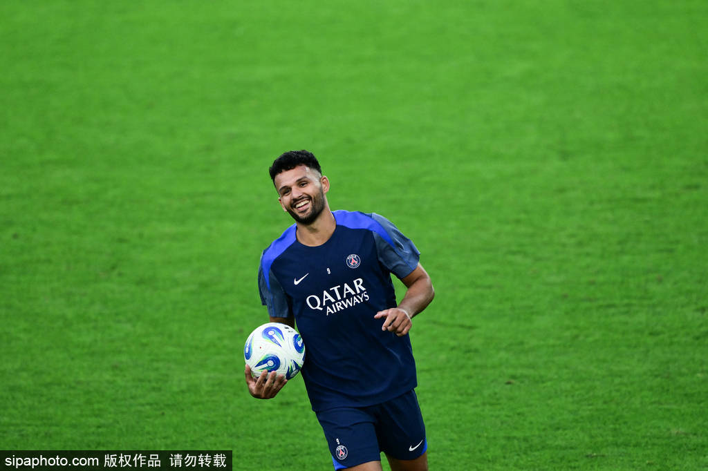 皇冠网址_今夏阿根廷球员转会费榜:加纳乔压马斯坦托诺居首皇冠网址,阿尔马达在列