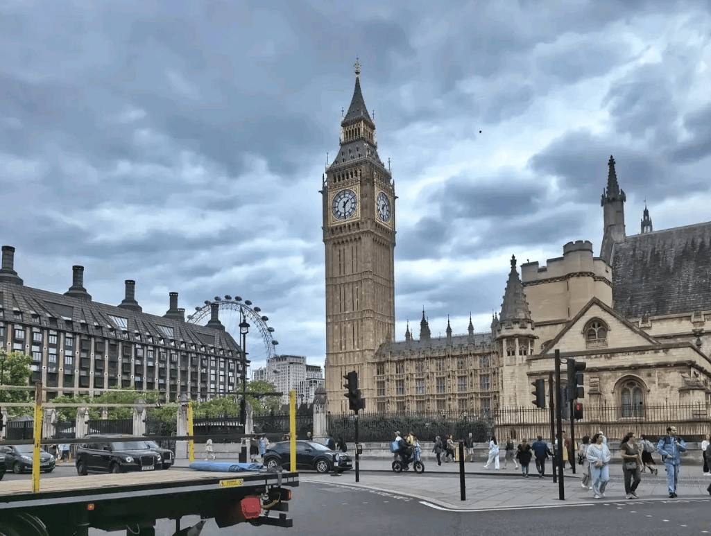 皇冠信用网会员开户_两件事得罪中国皇冠信用网会员开户,英国首相下个月访华梦碎,中方已确认将其拒之门外